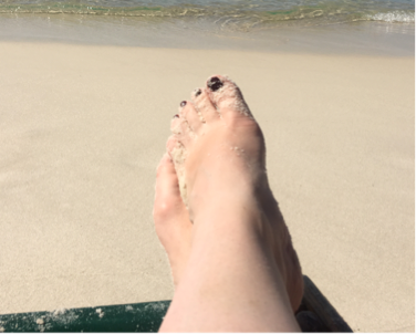 Picture of toes in the sand